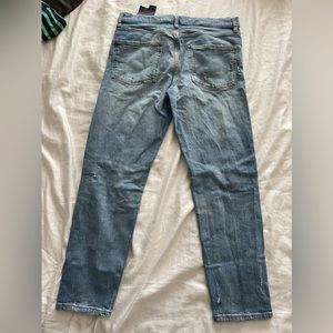 Zara - boyfriend ripped jean